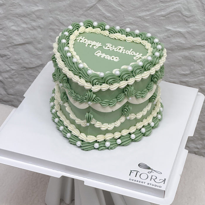Vintage Pearl Cake